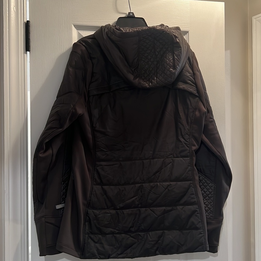 Light weight jacket - Picture 2 of 3